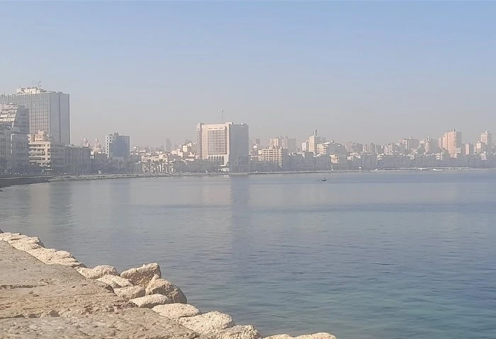 الطقس غدا في القاهرة، شبورة مائية والعظمى 21 الطقس غدا في القاهرة، كشفت الهيئة العامة للأرصاد الجوية، عن حالة الطقس المتوقعة غدا الأربعاء الموافق 8