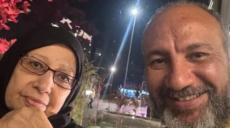 وصول جثمان والدة الفنان أحمد فهيم للصلاة عليها بمسجد الشرطة وصل جثمان والدة الفنان أحمد فهيم، وشقيقة الفنان الراحل خالد صالح، اليوم الثلاثاء، إلى