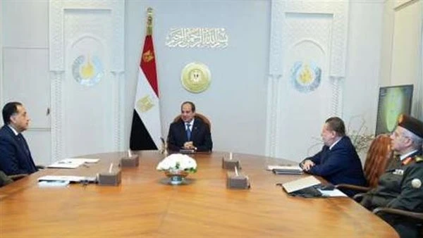 الرئيس السيسي يوجه بتوفير خدمات دفع إلكترونية متطورة وآمنة بأفضل المعايير العالمية وجه الرئيس عبد الفتاح السيسي بضرورة مواكبة التطورات التكنولوجية