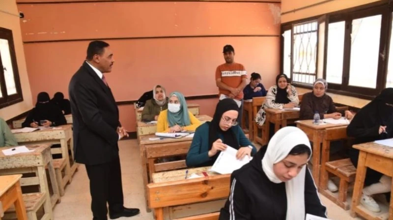 نتيجة الصف الأول الثانوي محافظة الغربية.. بالاسم ورقم الجلوس بالتزامن مع انتهاء امتحانات صفوف النقل في المرحلة الثانوية، في الإدارات التعليمية
