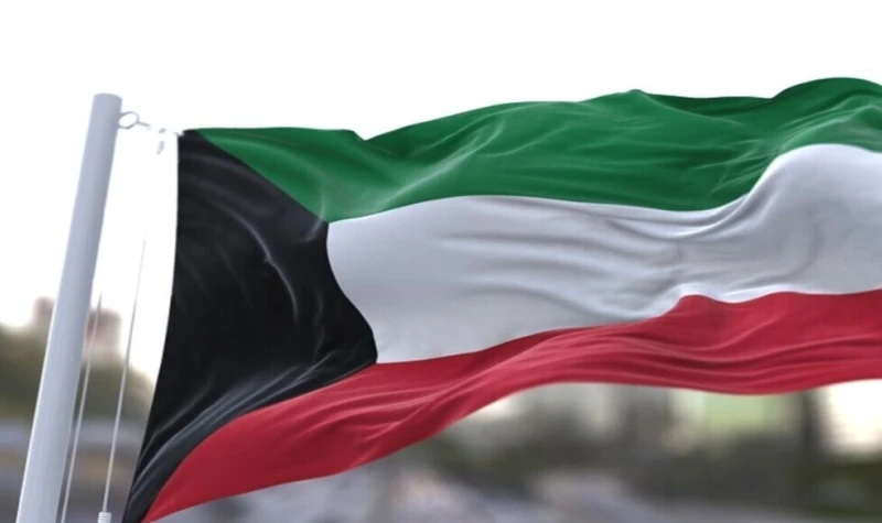 سحب الجنسية الكويتية من ضابط بالجيش.. ما السبب؟ كشفت وسائل إعلام كويتية، أن السلطات قررت سحب الجنسية الكويتية من ضابط برتبة مقدم يعمل بالجيش الكويتي، وذلك نتيجة حصوله عليها بالتزوي