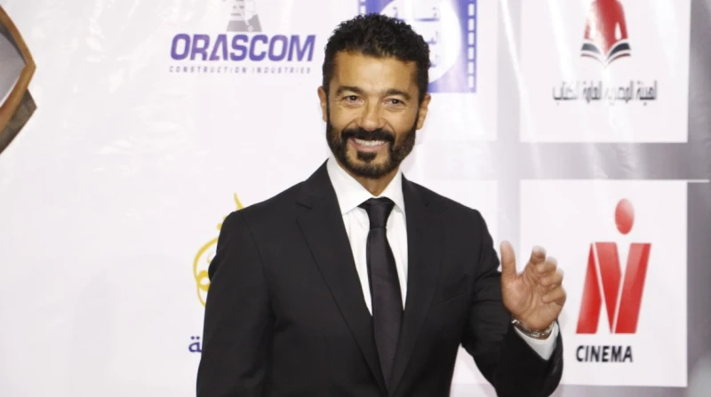 رسالة مؤثرة من خالد النبوي لجمهوره ووالديه بمهرجان السينما بالأقصر عبر النجم خالد النبوي عن سعادته الكبيرة أثناء تكريمه في مهرجان السينما الأفريقية الذي أقيم في معبد الأقصر، قائلا: