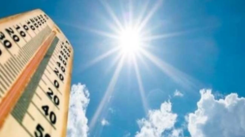 طقس الجمعة.. شديد البرودة يصل لحد الصقيع والصغرى درجة واحدة أعلنت الهيئة العامة للأرصاد الجوية، حالة الطقس المتوقعة غدا الجمعة الموافق 3 يناير 2025،