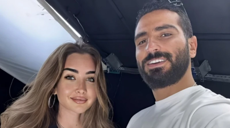 محمد الشرنوبي: يشيد ب هنا الزاهد: تخض في إقامة جبرية أشاد الفنان محمد الشرنوبي بأداء الفنانة هنا الزاهد في مسلسل إقامة جبرية من خلال تعاونه معها