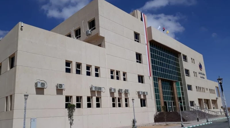 طوارئ واستعدادات مكثفة في سيناء لاسقبال المصابين الفلسطينيين رفعت مديرية الصحة بشمال سيناء حالة الطوارئ في كافة مستشفيات المحافظة استعدادا لاستقبال