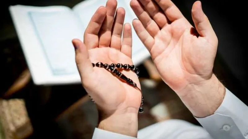 دعاء للأيام البيض في شهر رجب.. اللهم اغفر لي خطيئتي، وجهلي، وإسرافي في أمري، وما أنت أعلم به منيارتفعت معدلات البحث من قبل الكثير من المواطنين عن