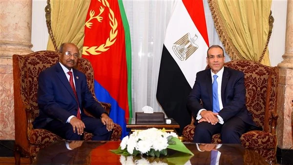 مصر وإريتريا تؤكدان دعم الصومال وحماية حدوده البرية والبحرية قال وزير الخارجية المصري، دكتور بدر عبد العاطي، خلال مؤتمر صحفي مشترك مع عثمان صالح، وزير خارجية إريتريا، وأحمد معلم فق