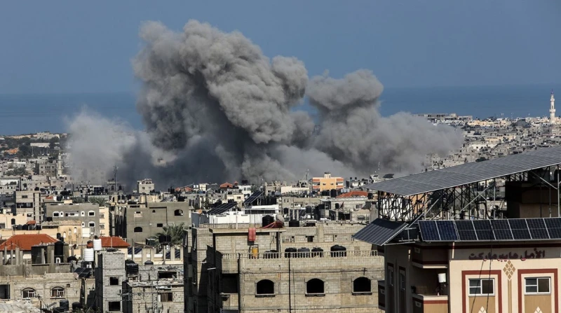 رويترز: مصر وقطر وأمريكا تضمن تنفيذ اتفاقية وقف إطلاق النار في غزة أفادت وكالة رويترز للأنباء، بأن مصر وقطر والولايات المتحدة هي من ستقوم بضمان تنفيذ