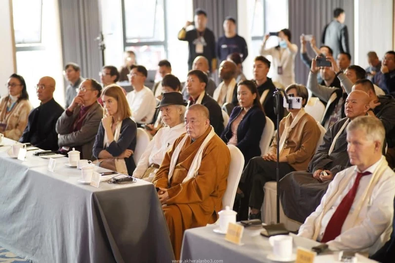 مجلس حكماء المسلمين يشارك في منتدى تشان العالمي للمستقبل بالصين كتب - محمود الهندي شارك مجلس حكماء المسلمين في منتدى تشان العالمي للمستقبل، الذي نظمه مركز أوروبا آسيا، ومعبد شاولين