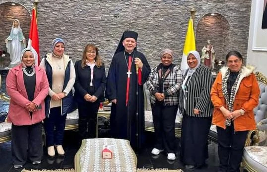 كتبت أمل عبد الرحيم قام وفد من أمانة المرأة بجميع قياداتها وكوادرها من الأمناء المساعدين وأعضاء هيئة المكتب بزيارة إلى الكنيسة الكاثوليكية لتقديم التهاني والتبريكات بمناسبة عيد الم