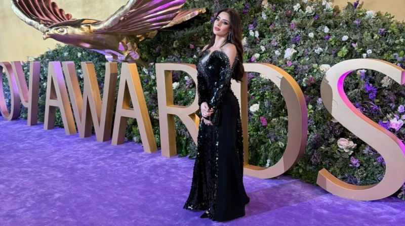 رضوى الشربيني تتصدر تريند مواقع التواصل.. ما القصة؟ تصدرت الإعلامية رضوى الشربيني تريند مواقع التواصل الاجتماعي عقب ظهورها بإطلالة مميزة على السجادة