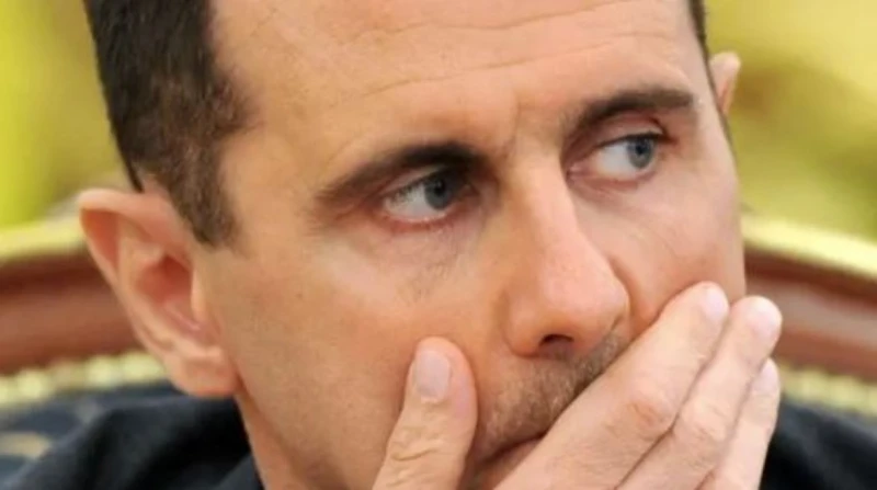 بشار الأسد آخرهم.. محاولات اغتيال الزعماء عرض مستمر لطالما شكلت حماية الشخصيات العامة، وخاصة رؤساء الدول، تحديا أمنيا كبيرا، فمنذ فجر التاريخ، والمناصب العليا تغري بالسعي للوصول إل