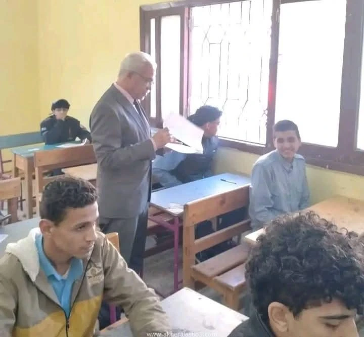 كتبت أمل عبد الرحيم تابع الاستاذ ايمن موسي وكيل وزارة التربية والتعليم بالإسماعيلية ، اليوم الخميس ، اخر ايام امتحانات صفوف النقل بمراحل التعليم