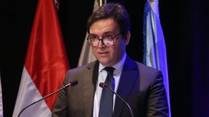 الثقافة تعلن تفاصيل الدورة ال 56 لمعرض الكتاب شهد الدكتور أحمد فؤاد هنو، وزير الثقافة، اليوم الأحد 12 يناير 2025، وقائع المؤتمر الصحفي، الذي نظمته الهيئة المصرية العامة للكتاب، برئ