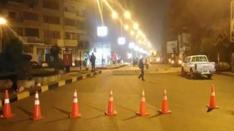 جرائم شهدها افاق عربية.. قتل وسرقة ومخدرات تصدر اسم افاق عربية منصات التواصل الاجتماعي ومحركات البحث، بعد إعلان الإدارة العامة لمرور الجيزة عن إغلاق كلي للشارع باتجاه واحد. القرار