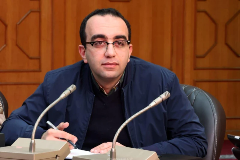 كتبت أمل عبد الرحيم عقد المهندس أحمد عصام الدين نائب محافظ الإسماعيلية، اجتماعا بلجنة تطوير الأندية والشواطئ بالمحافظة، بحضور اللواء محمد أنيس