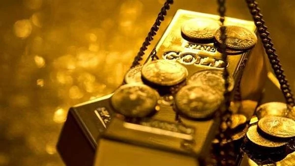 متابعة مباشرة لأسعار الذهب اليوم: تحديثات سوق الصاغة الآن يجذب الذهب اهتمام الكثير من راغبي الاستثمار لكونه ملاذا آمنا للحفاظ على القيمة المالية، حيث لا يتأثر كثيرا بالتقلبات الاقت
