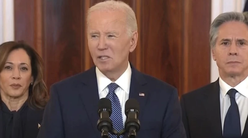 بايدن: الفضل يعود للدبلوماسية في اتفاق وقف إطلاق النار بغزة أشاد الرئيس الأمريكي، جو بايدن، خلال مؤتمر صحفي، اليوم الأربعاء، بالجهود الدبلوماسية لوقف إطلاق النار في غزة، والتي وصفه