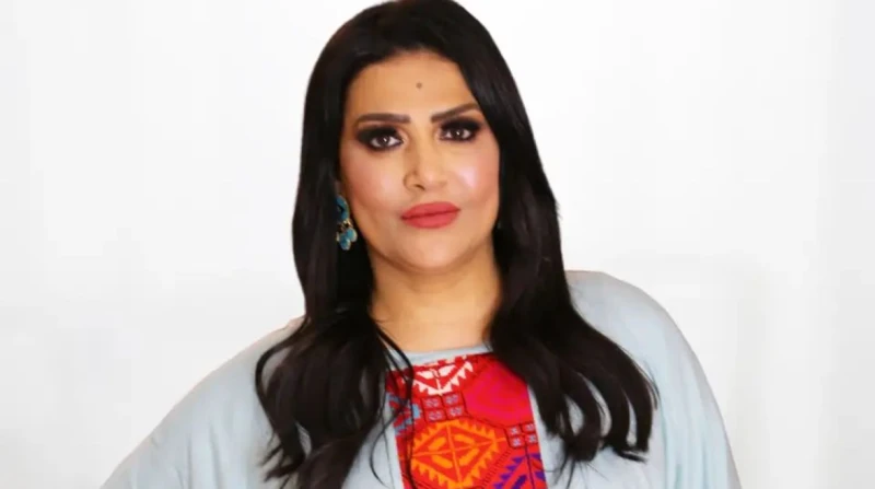 ارحموا الناس.. بدرية طلبة تعلق على انتقادات مي فاروق ومحمد العمروسي علقت الفنانة بدرية طلبة على الهجوم المستمر على الفنانة مي فاروق بسبب احتفالها بمناسبة زواجها من الفنان محمد العم