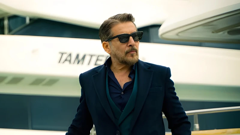 عابد فهد يعلق على حادثة عبد المنعم عمايري افاق عربية - تفاعل الفنان السوري عابد فهد مع حادثة الاعتداء التي تعرض لها زميله الفنان عبد المنعم عمايري في دمشق، والتي أثارت اهتماما واسع