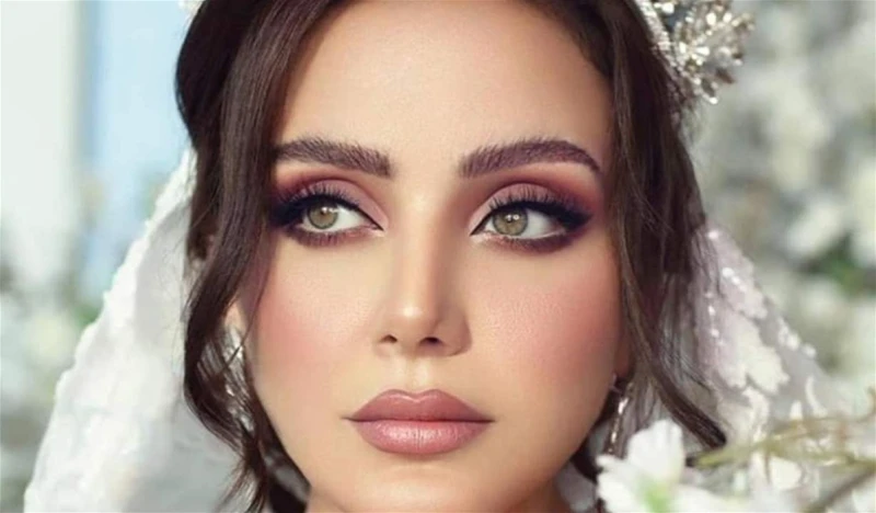 زينب فياض تكشف جنسية خطيبها افاق عربية - يبدو أن زينب فياض كشفت عبر حساباتها في شبكات التواصل الاجتماعي، جنسية خطيبها الذي أعلنت ارتباطها به أخيرا من دون الإفصاح عن هويته أو وجهه.و