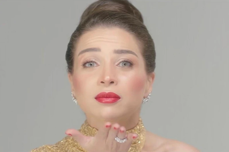 مي عز الدين تكشف موقفا إنسانيا لياسمين عبد العزيز افاق عربية - نشرت النجمة مي عز الدين عبر خاصية القصص المصورة الملحقة بحسابها الخاص في إنستغرام صورة