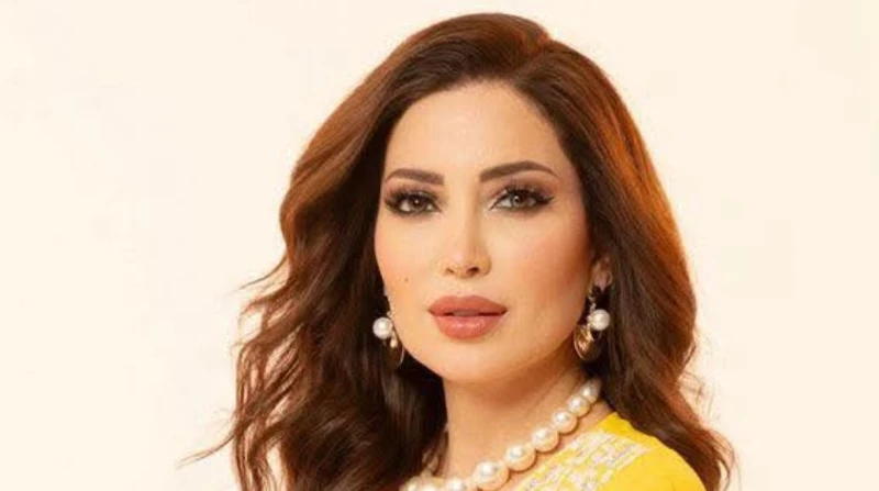 نسرين طافش تعلن زواجها من خارج الوسط الفني تصدرت الفنانة نسرين طافش، ترند مواقع التواصل الاجتماعي عقب إعلانها الزواج من خارج الوسط الفني، قائلة: اتجوزت رجل أعمال مصري ملوش أي علاقة