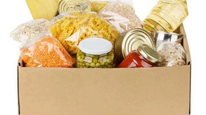 وداعا للبلح وأهلا بالنودلز.. سوبر ماركت شهير يثير الجدل بكرتونة رمضان مع اقتراب شهر رمضان بدأت محال الهايبر ماركت إطلاق عروضها الخاصة لأسعار كرتونة