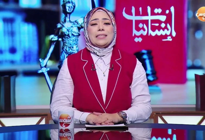 إعلامية: توافر هذه الشروط أمر ضروري قبل شراء أي عقار قالت الإعلامية أميرة همام، إن المواطن عليه أن يكون حريصا عند شراء أي عقار جديد، ولا يشتري عقد البيع المنتشر في المكتبات، وكتابة