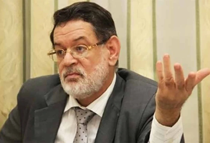 ثروت الخرباوي: الإخوان تلقوا تمويلا لتصدير البلبلة والإرهاب إلى مصر أكد المفكر السياسي ثروت الخرباوي، إن جماعة الإخوان تعمل حاليا بقوة على منصات