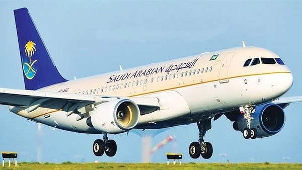 قطر والسعودية يعززان فرص التعاون في مجال السفر والتجارة وشركات الطيران أعلنت اللجنة المنظمة لمعرض سوق السفر السعودي 2025 عن شراكتها مع سياحة قطر-