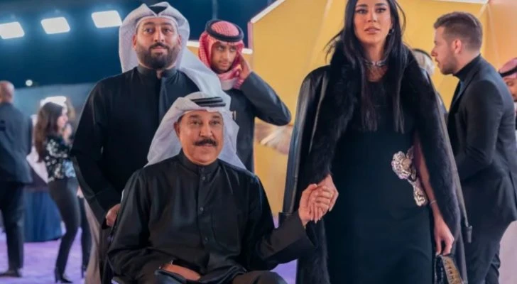 إبنة عبد الله الرويشد برسالة مؤثرة بعد تكريم والدها افاق عربية - علقت أسيل الرويشد، ابنة الفنان الكويتية عبد الله الرويشد على تكريمه عن مسيرته الفنية