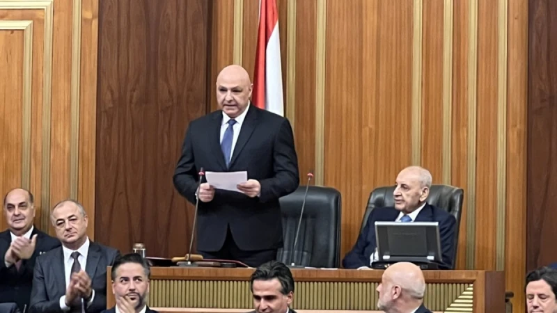 نجمات لبنان يحتفلن بالرئيس الجديد جوزيف عون افاق عربية - احتفى النجوم اللبنانيون عبر حساباتهم في شبكات التواصل الاجتماعي، بانتخاب قائد الجيش العماد جوزيف عون رئيسا للبلاد أمس (الخم