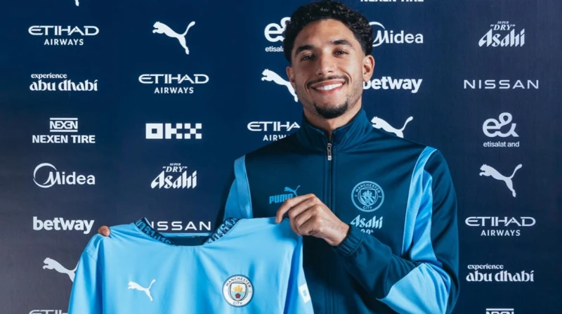 كشف عنه بعد انتقاله ل مانشستر سيتي.. من المطرب المفضل ل عمر مرموش؟ بعد فترة طويلة من المفاوضات، أعلن نادي مانشستر سيتي الإنجليزي، التعاقد مع نجم الكرة المصرية عمر مرموش، قادما من ف