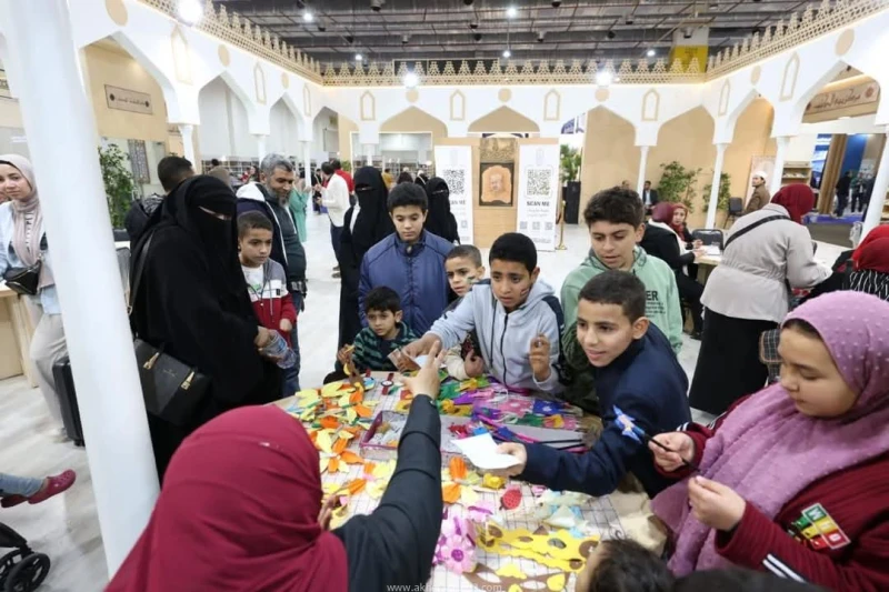 انطلاق فعاليات اليوم السادس بجناح الأزهر بمعرض الكتاب مع مبادرة العلم والأخلاق أساس بناء الأمة وبرنامج نوابغ الأزهر كتب - محمود الهندي انطلقت اليوم