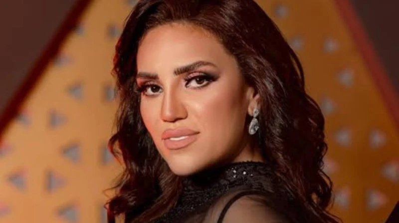 الست تجمع مي فاروق وريهام عبدالحكيم في المتحف الكبير تحيي الفنانتان مي فاروق وريهام عبدالحكيم، حفلا مخصصا لعمالقة الطرب العربي، يقام على مسرح المتحف