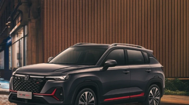 جي بي أوتو تكشف موعد الصيانة المجانية لسيارات شانجان أعلنت جي بي أوتو، وكيل علامة سيارات شانجان في مصر، عن تقديم باقة مميزة تتيح لعملائها الحصول على خدمات الصيانة المجانية لمدة عام