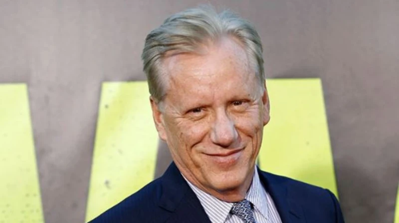 لعنة الفلسطينيين تطارد نجم هوليوود جيمس وودز بين ليلة وضحاها، انقلبت حياة الممثل الأمريكي جيمس وودز رأسا على عقب، وبعد أن كان يدعو إلى إبادة غزة وقتل الفلسطينيين دون رحمة وجد نفسه 