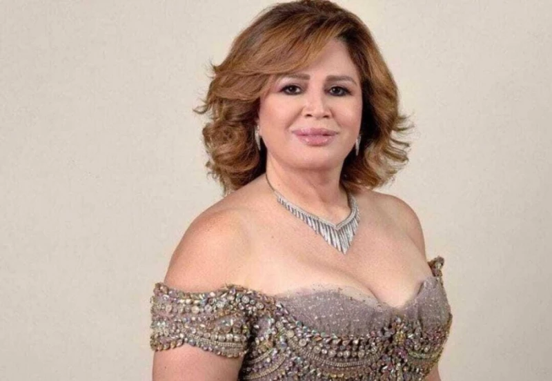 إلهام شاهين تتحدث عن رحلة خسارة وزنها افاق عربية - خلال مداخلة هاتفية ببرنامج صالة التحرير المذاع على قناة صدى البلد، كشفت الفنانة إلهام شاهين سبب إصرارها على خسارة الوزن، كما تحدث