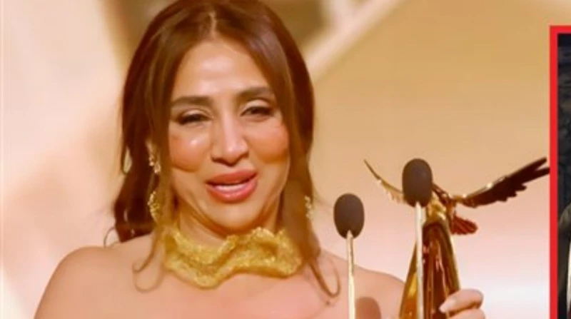 هشام ماجد وهنا الزاهد ومورجان فريمان.. قائمة جوائز جوي أووردز 2025 فاز العديد من نجوم الفن والمشاهير اليوم بجوائز عدة خلال حفل جوي أووردز الذي أقيم