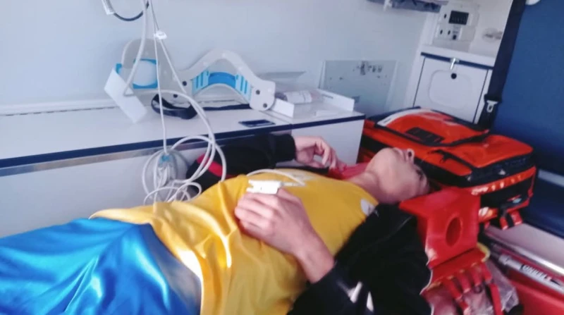 ارتجاج في المخ.. سقوط حماد سيد لاعب ملوي بالملعب ونقله للمستشفى تعرض حماد سيد، لاعب نادي ملوي الرياضي لإصابة بالغة في الرأس خلال مباراة الفريق ضد مركز شباب مغاغة ضمن دوري القسم الث