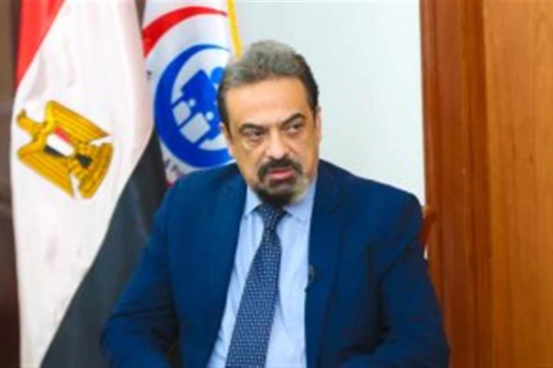 متحدث الصحة: توجيهات مستمرة من الرئيس السيسي لدعم وتوطين صناعة الدواء (فيديو) أكد الدكتور حسام عبدالغفار، مساعد وزير الصحة والسكان والمتحدث الرسمي باسم الوزارة، في فيديو نشرته الوز