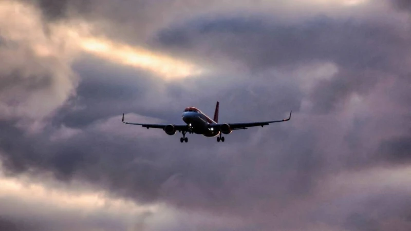 تغريم شركة طيران بمليوني دولار بسبب تأخيرات رحلاتهاآخر تحديث الجمعة 03 يناير 2025 أعلنت وزارة النقل الأمريكية فرض غرامة مالية قدرها مليوني دولار على شركة الطيران بسبب التأخيرات الم