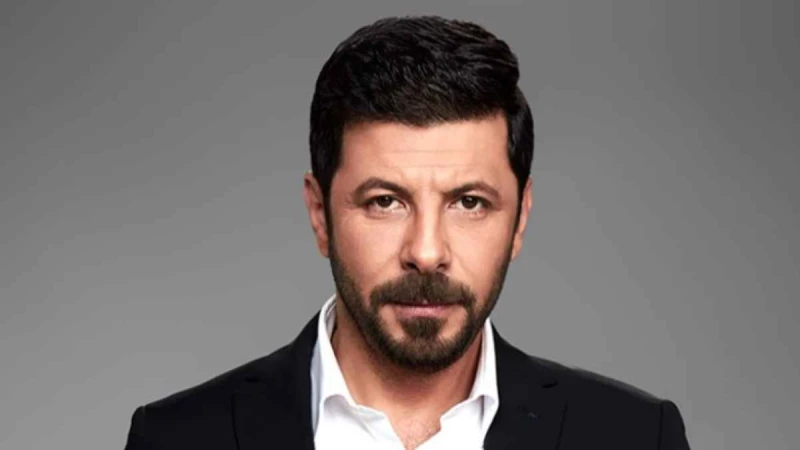 إياد نصار يكشف مفاجآت عن علاقته بوالده افاق عربية - فجر النجم إياد نصار مفاجآت عن علاقته بوالده، معترفا في تصريحات لإحدى المحطات الإذاعية بأن والده