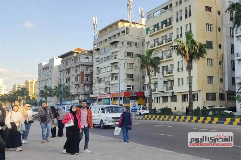 أجواء دافئة.. الأرصاد تكشف توقعات حالة الطقس غدا السبت 25 يناير 2025 وبيان درجات الحرارة أعلنت هيئة الأرصاد الجوية توقعات حالة الطقس غدا السبت 25 يناير 2025، والتي تشهد أجواء معتدل