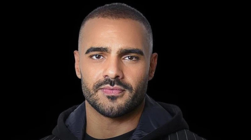 خطأ إعلامي في انتخابات لبنان.. جوزيف عطية رئيسا شهدت انتخابات الرئاسة اللبنانية موقفا طريفا وغير متوقع، عندما أخطأت قناة الجزيرة بذكر اسم الفنان جوزيف عطية بدل من اسم الرئيس المنتخ