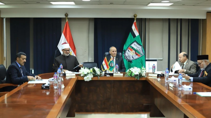 لجنة وقف المستشار الفنجري تعلن شروط المسابقة وجوائزها لعام 2025-2026 اجتمعت اللجنة العليا لوقف المستشار الدكتور محمد شوقي الفنجري اليوم، الأربعاء 15 يناير 2025، بمقر الهيئة في المه