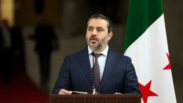 الشيباني يصل السعودية للمشاركة في الاجتماع الوزاري حول سوريا وصل وزير الخارجية السوري، أسعد الشيباني إلى العاصمة السعودية الرياض اليوم السبت، وكان في