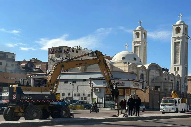 الإسكندرية تبدأ تنفيذ أول اشارتي مرور بمحور المحمودية بدأت الأجهزة المعنية تنفيذ تكليفات الفريق أحمد خالد حسن سعيد محافظ الإسكندرية بالإسراع في تنفيذ