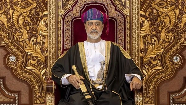 سلطان عمان يصدر 9 مراسيم سلطانية سامية أصدر حضرة السلطان هيثم بن طارق، سلطان عمان، اليوم 9 مراسيم سلطانية سامية فيما يأتي نصوصها:قرارات من سلطان عمان